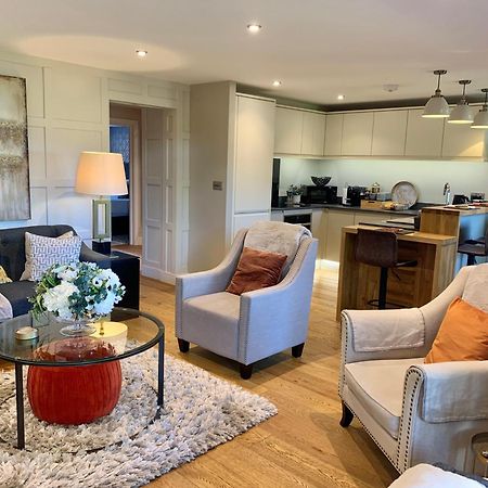 #8 Brunel House Luxury Apartment In Грейт Малвърн Екстериор снимка
